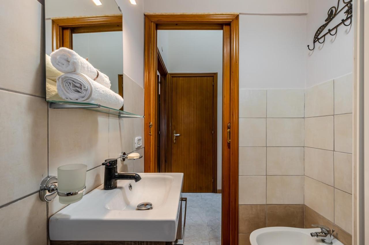 Catania Central And Comfy Apartments Экстерьер фото