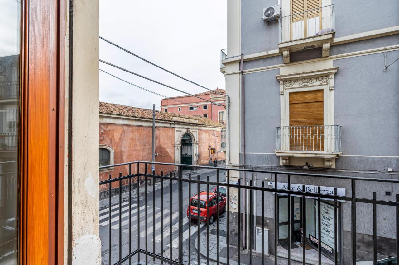 Catania Central And Comfy Apartments Экстерьер фото