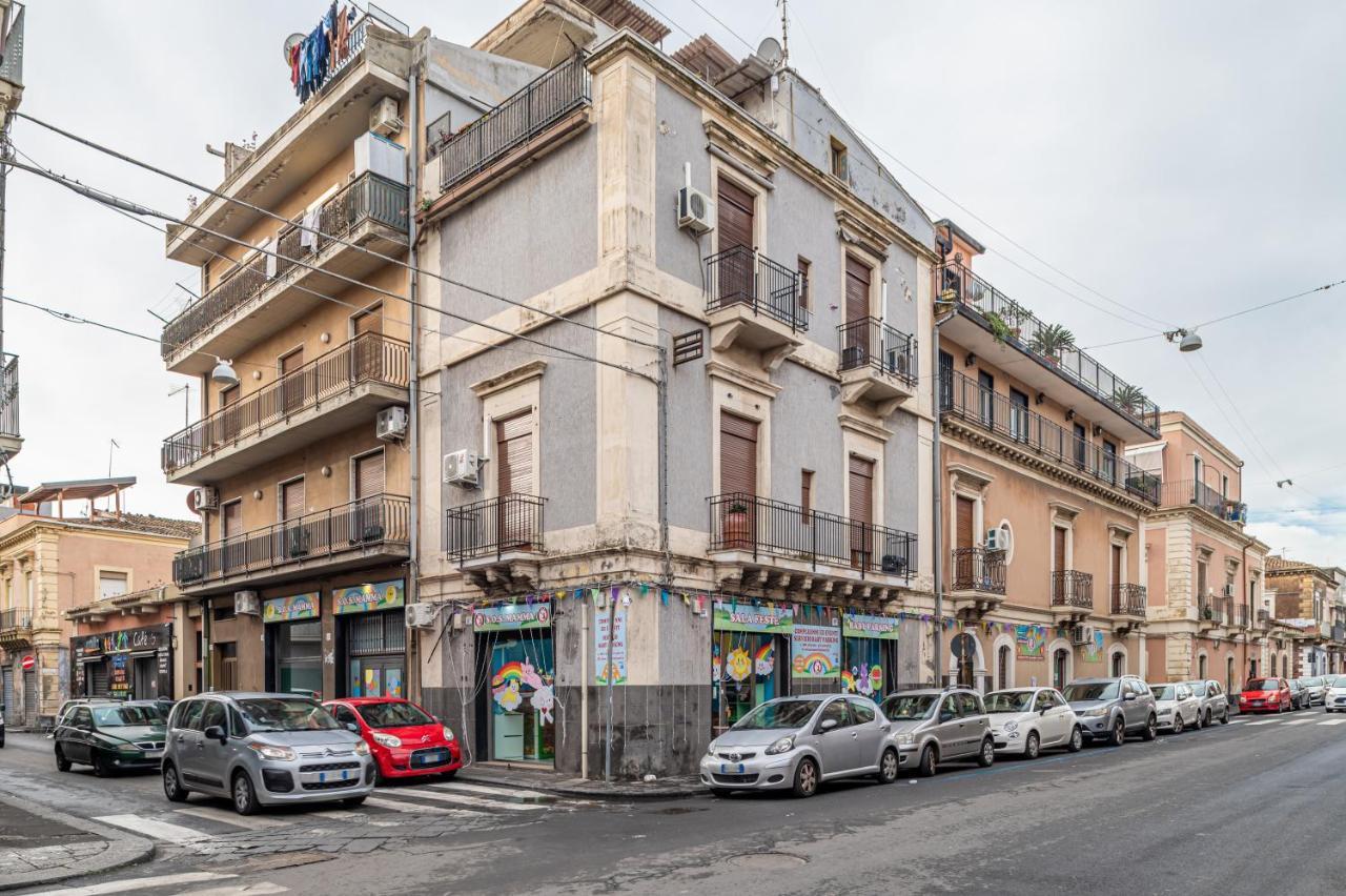 Catania Central And Comfy Apartments Экстерьер фото