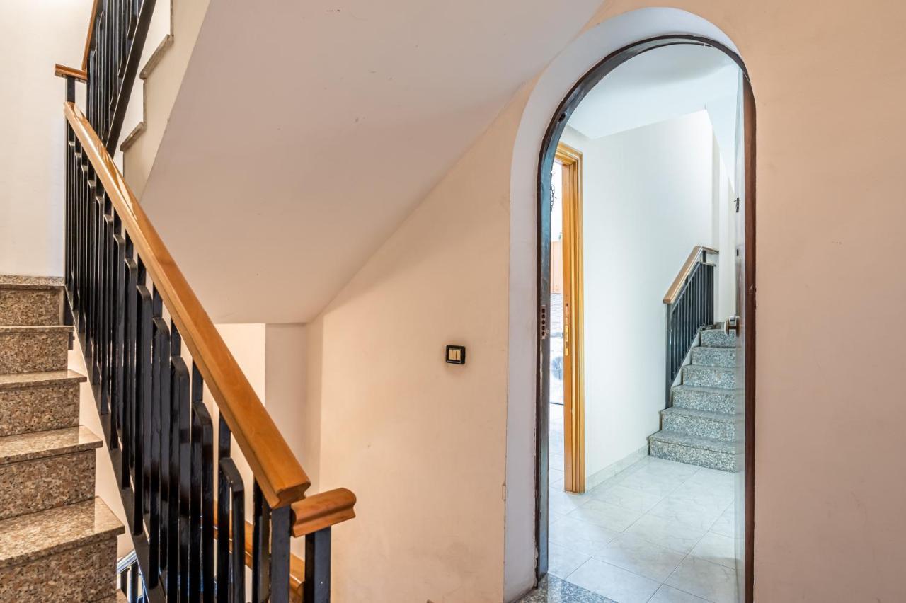 Catania Central And Comfy Apartments Экстерьер фото