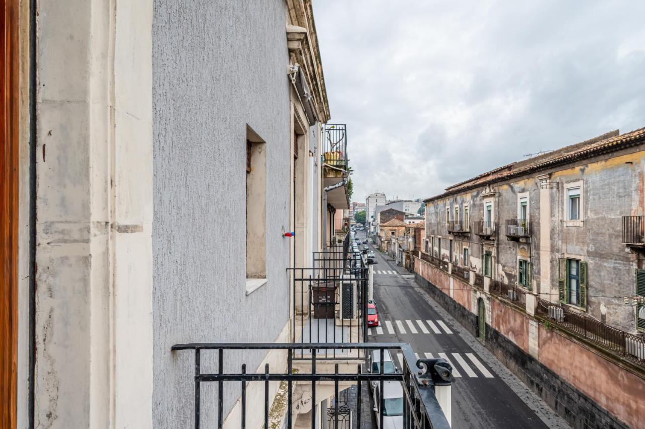 Catania Central And Comfy Apartments Экстерьер фото